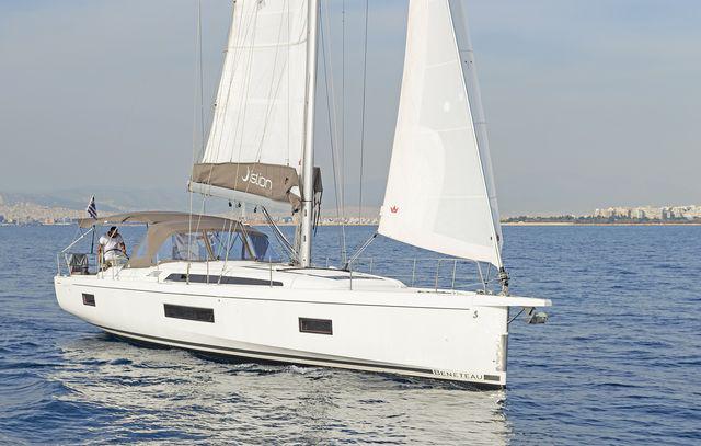 Book yachts online - sailboat - Oceanis 51.1 (4+1 cab) A/C &amp; GEN - MAMAKITA - rent