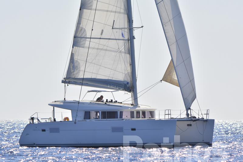 Book yachts online - catamaran - Lagoon 400. - Pathos - rent