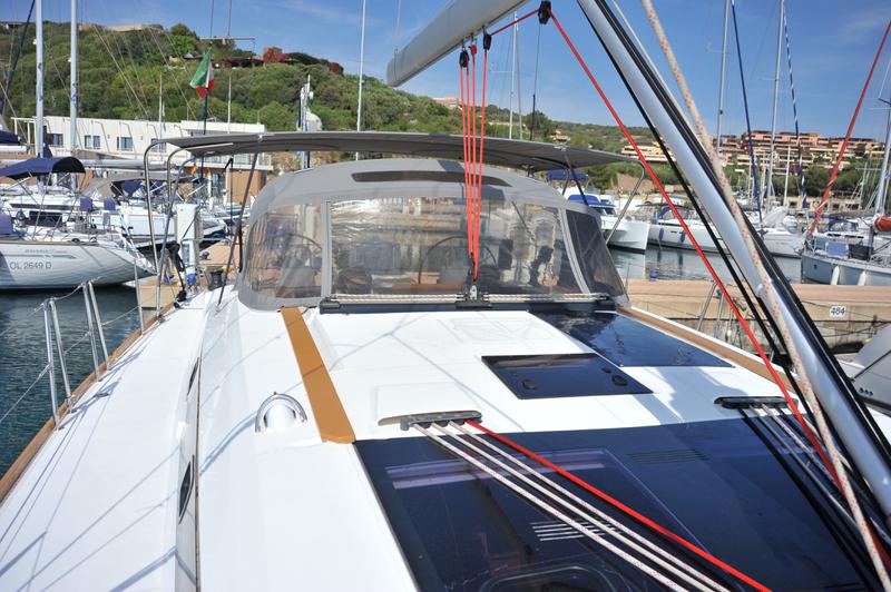 Book yachts online - sailboat - Dufour 460 Grand Large - Rubia - rent