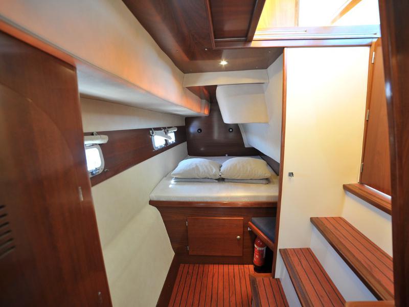 Book yachts online - motorboat - Maryland 37 - Northern Lights - rent