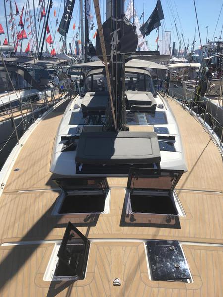 Book yachts online - sailboat - Dufour 56 Exclusive 2018 - Hola - rent