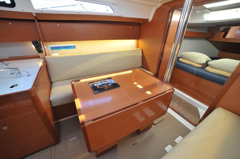 Book yachts online - sailboat - Dufour 360 GL - Else - rent