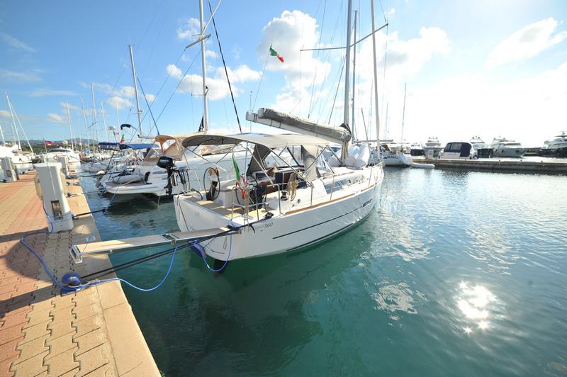 Book yachts online - sailboat - Dufour 360 GL - Else - rent