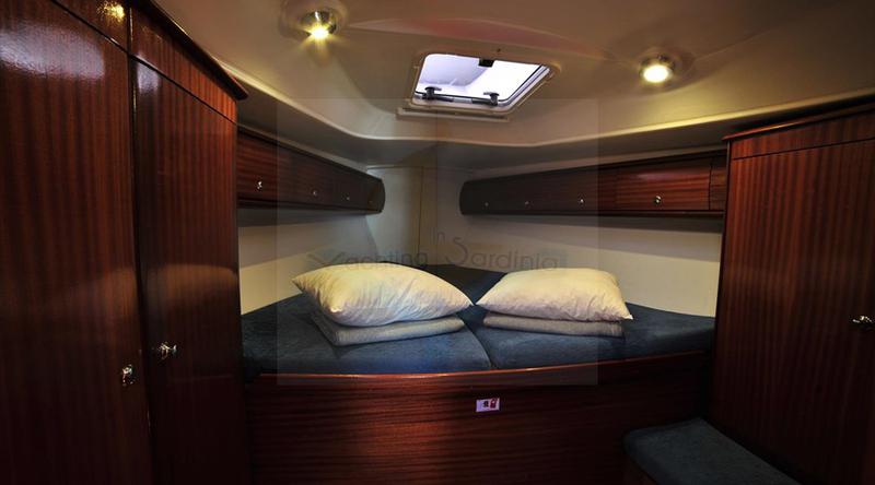 Book yachts online - sailboat - Bavaria 38 - Tommy  - rent