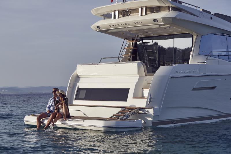 Book yachts online - motorboat - Prestige 520 Flybridge - ZAFE - rent