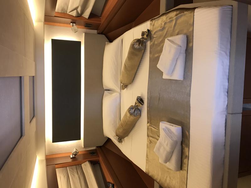 Book yachts online - motorboat - Prestige 520 Flybridge - ZAFE - rent