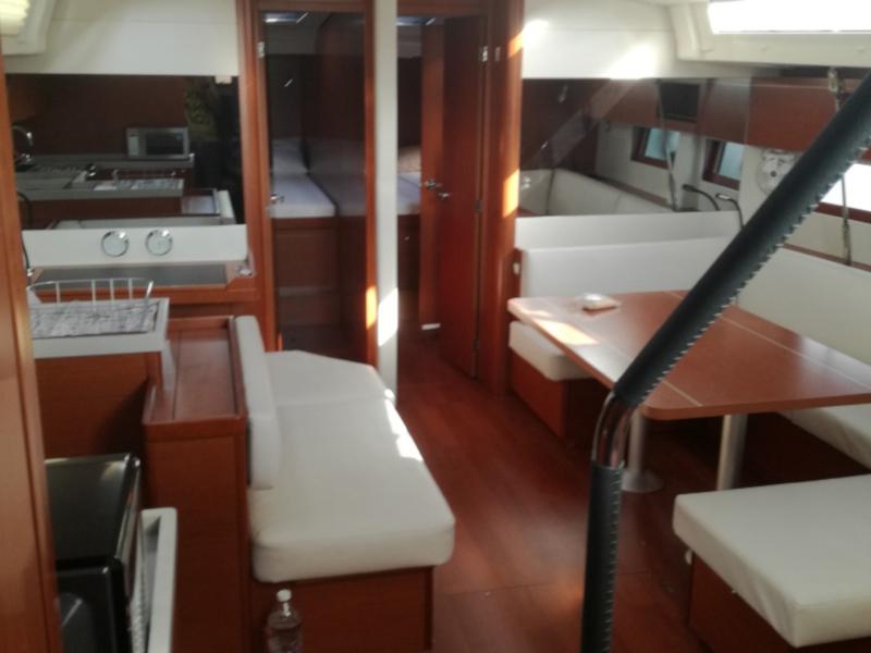 Book yachts online - sailboat - Oceanis 51.1 - Aeolian Muse - rent