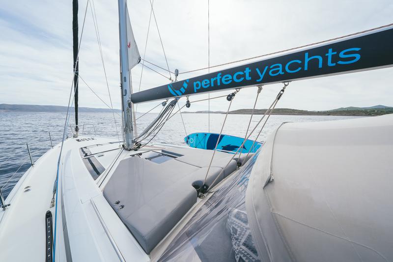 Book yachts online - sailboat - Oceanis 51.1 LUX (GEN,AC,WATERMAKER) - Princess Oceana - rent