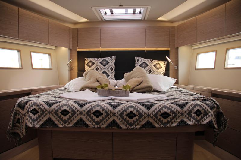 Book yachts online - sailboat - Hanse 588 LUX (GEN,AC,WATERMAKER) - Princess Melody - rent