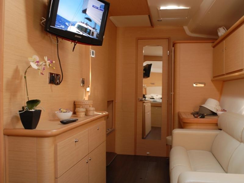 Book yachts online - catamaran - Lagoon 440 - Tani - rent