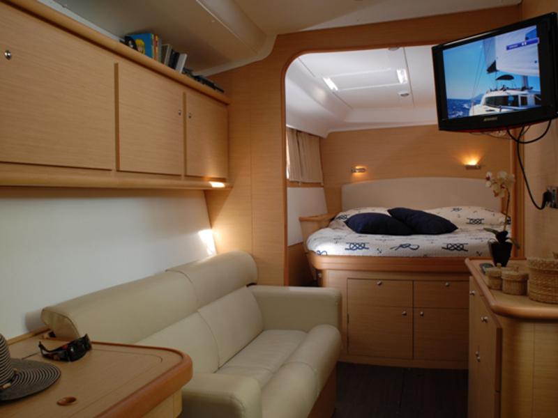 Book yachts online - catamaran - Lagoon 440 - Tani - rent
