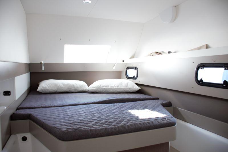 Book yachts online - catamaran - Bali 4.3 - Fasteam Two (A/C - GENERATOR) - rent