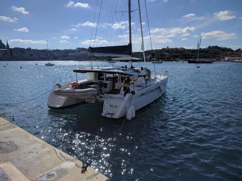 Book yachts online - catamaran - Lagoon 450 SporTop - Belle - rent
