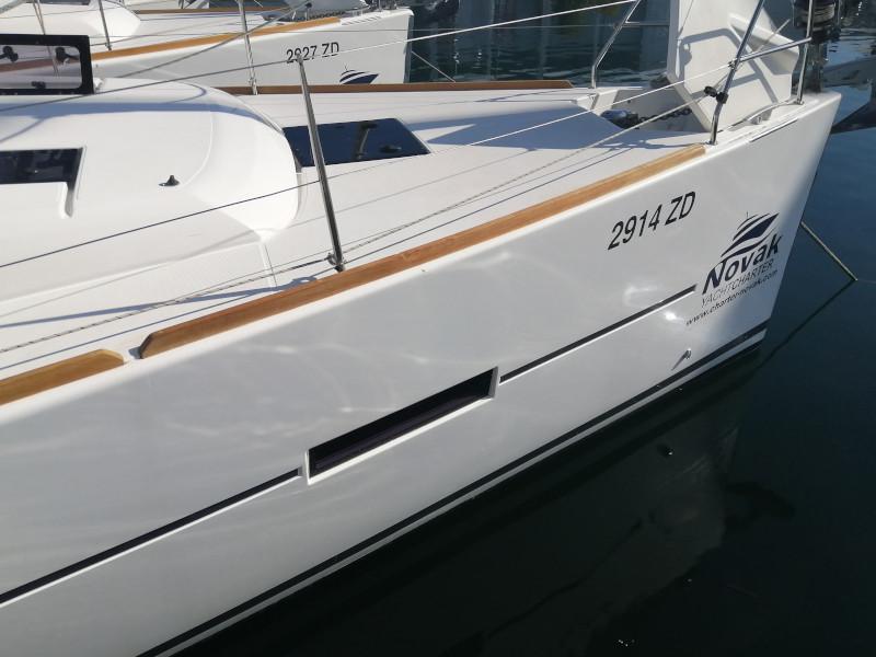 Book yachts online - sailboat - Dufour 412 Grandlarge - Bety - rent