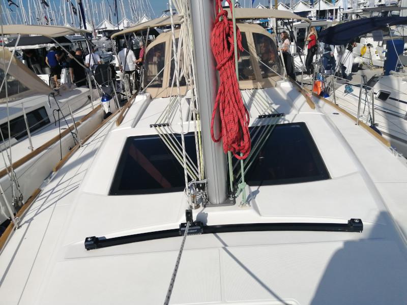 Book yachts online - sailboat - Dufour 382 GL - Mata - rent