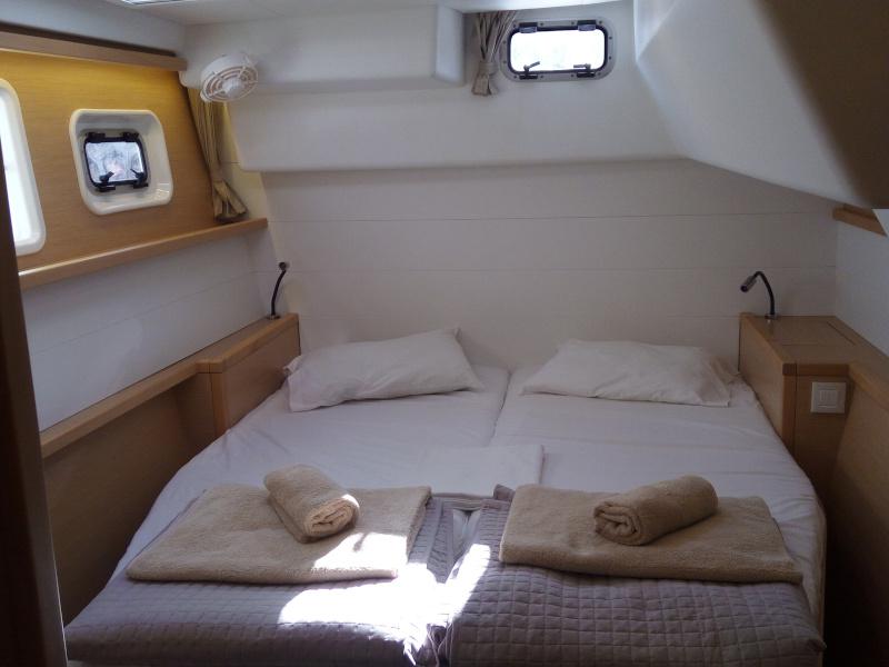 Book yachts online - catamaran - Lagoon 450F - Dioni - rent