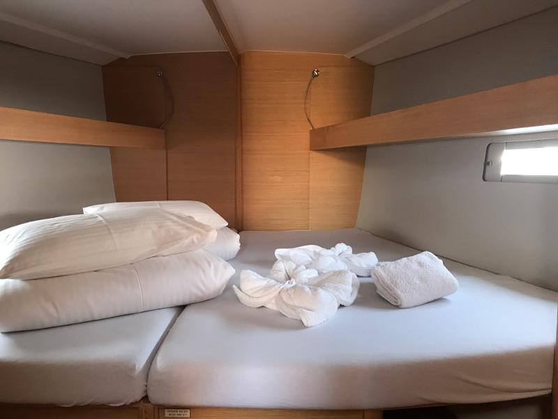 Book yachts online - sailboat - Dufour 460 Grand Large - LISABET 2018+AC - rent