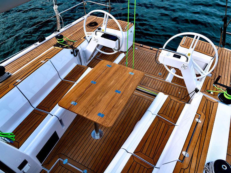 Book yachts online - sailboat - Elan E5 - LINA new 2020+AC - rent