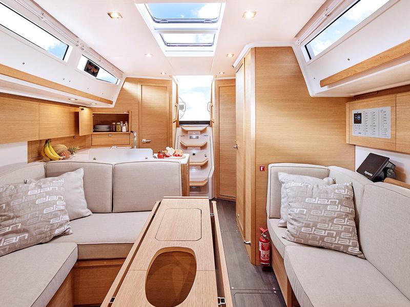 Book yachts online - sailboat - Elan E5 - LINA new 2020+AC - rent