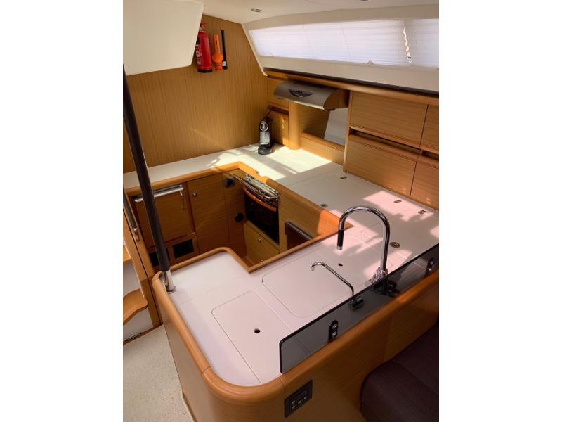 Book yachts online - sailboat - Jeanneau 57 - KURUKULLA OV AC+G refit 2021 - rent