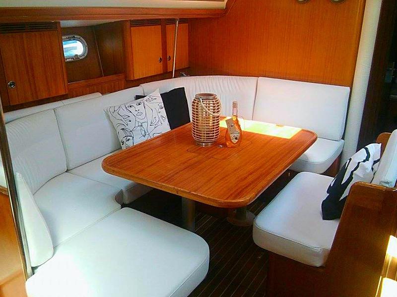 Book yachts online - sailboat - Elan 45 - Roxani - rent
