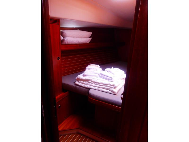 Book yachts online - sailboat - Elan 45 - Roxani - rent