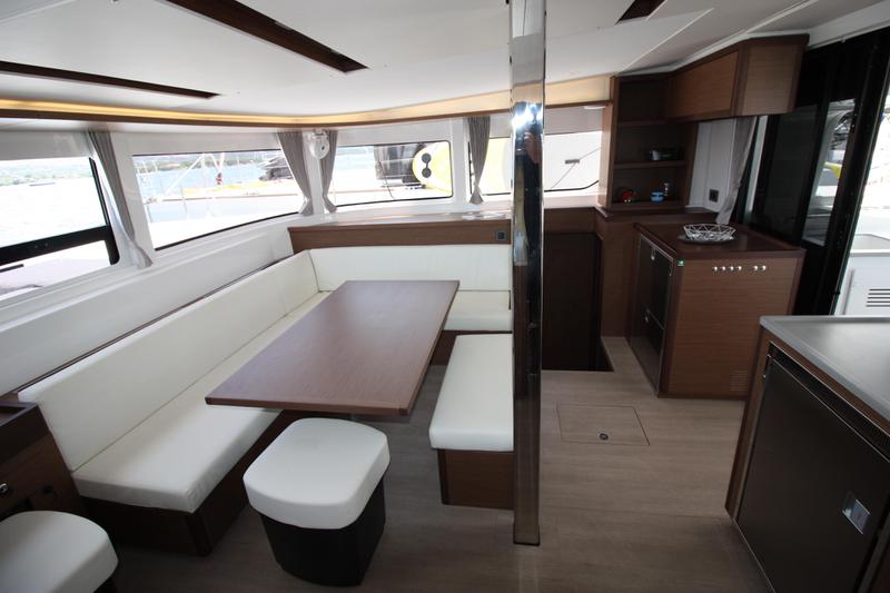 Book yachts online - catamaran - Lagoon 46 - Westerlund (A/C, WM, Generator, Inverter 12/220V) - rent