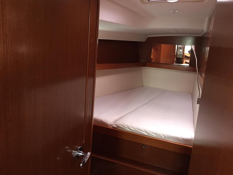 Book yachts online - sailboat - Oceanis 50 Family - Kochab II - rent