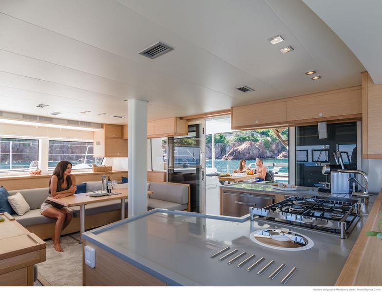 Book yachts online - catamaran - Lagoon 52F (5 cab) - Naka (A/C, WM, Generator, Inverter, Tender Lift) - rent