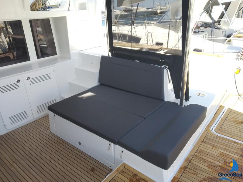 Book yachts online - catamaran - Lagoon 450  Flybridge - Grecostar - rent