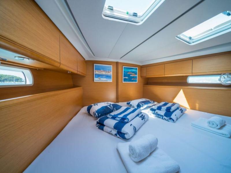 Book yachts online - sailboat - Jeanneau 53sp - Win Win - rent