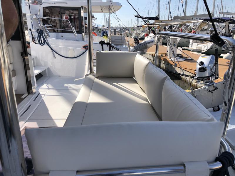 Book yachts online - catamaran - Bali 4.1 Sa 2019 - Zeta - rent