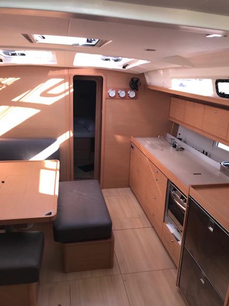 Book yachts online - sailboat - Dufour 460 Grand Large - Carpe Diem  - rent