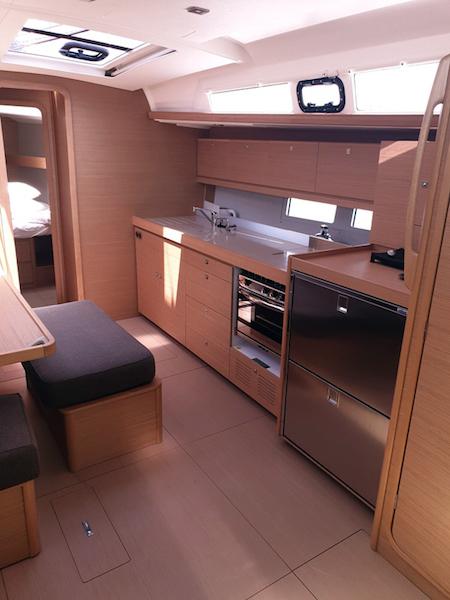Book yachts online - sailboat - Dufour 460 Grand Large - Millennium Falcon - rent