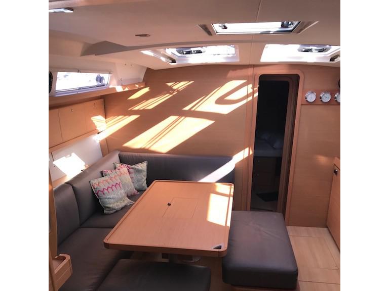 Book yachts online - sailboat - Dufour 460 Grand Large - Dream Weaver - rent