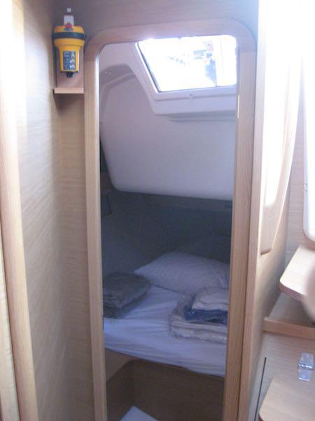 Book yachts online - sailboat - Dufour 390 Grand Large - Foxtrot - rent