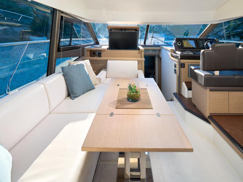 Book yachts online - motorboat - Prestige 520 Fly - Firefly - rent