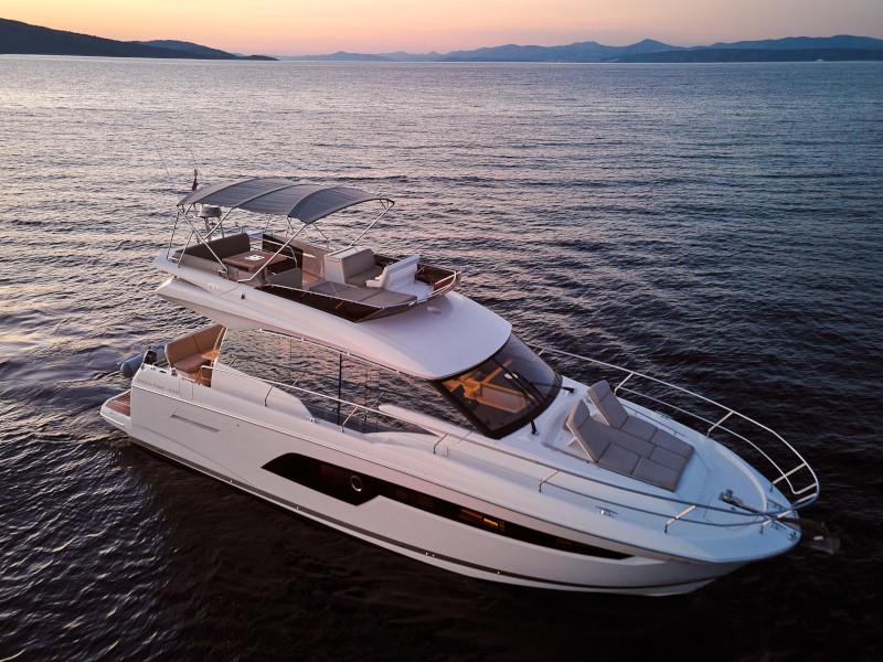 Book yachts online - motorboat - Prestige 520 Fly - Firefly - rent