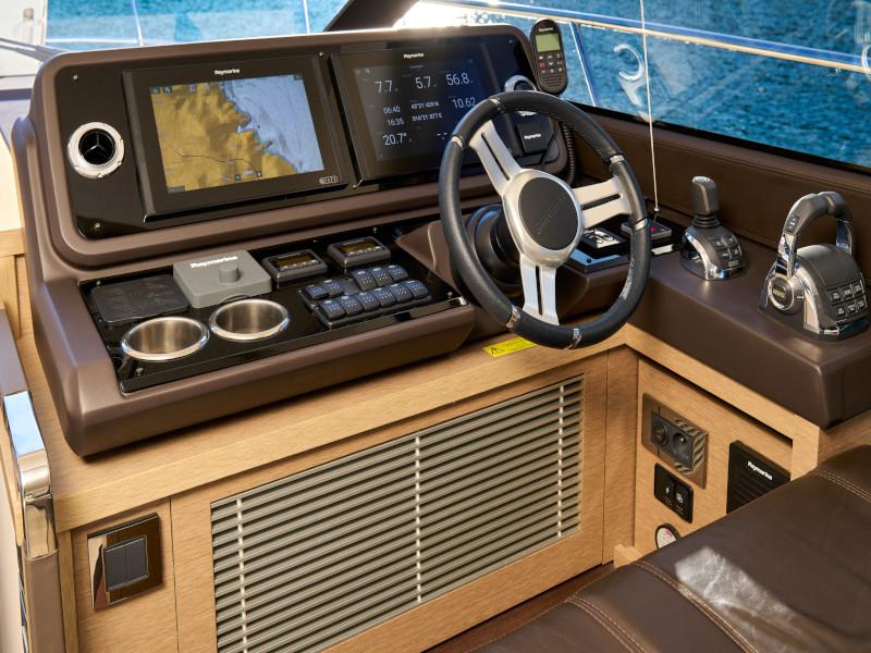 Book yachts online - motorboat - Prestige 520 Fly - Firefly - rent