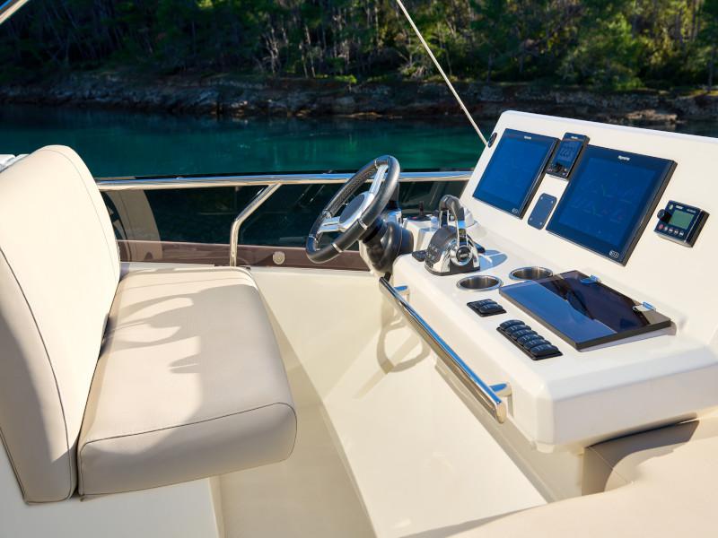 Book yachts online - motorboat - Prestige 520 Fly - Firefly - rent