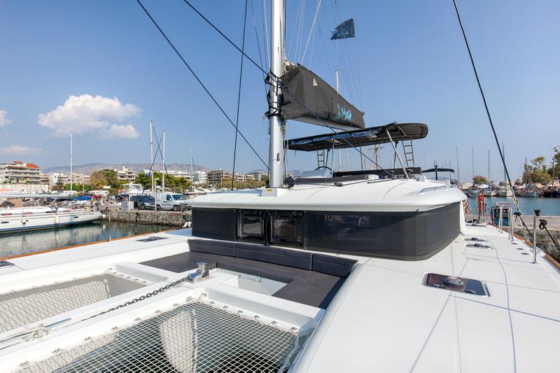 Book yachts online - catamaran - Lagoon 450  Flybridge - Relax - rent