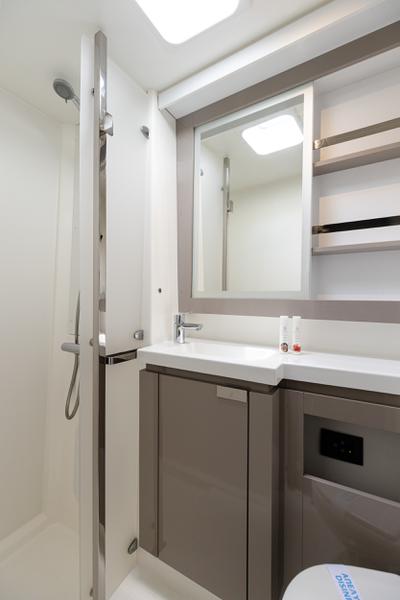 Book yachts online - catamaran - Elba 45 - Vienna Pearl | A/C, Gen, Water-maker - rent