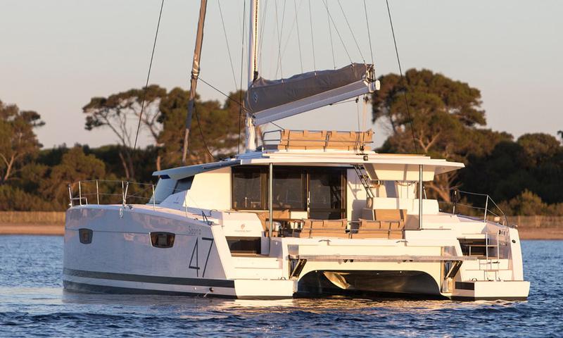 Book yachts online - catamaran - Saona 47 - ES-A/C, Gen, Water-maker - rent
