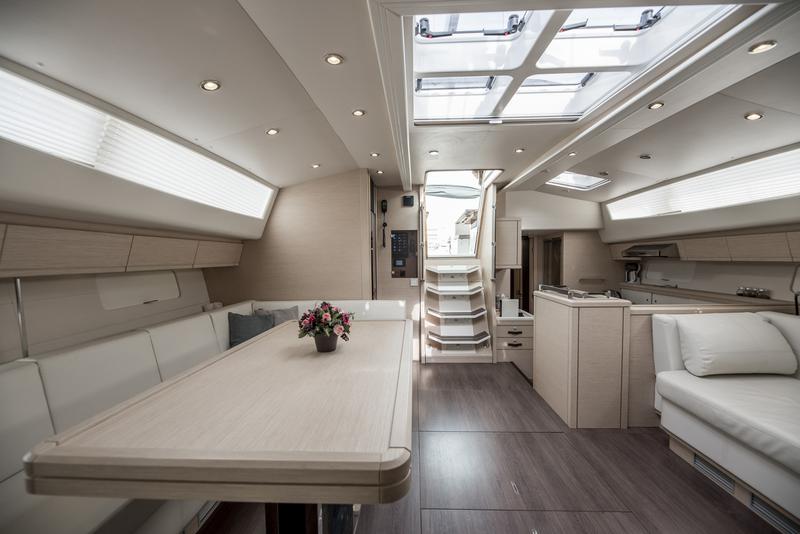 Book yachts online - sailboat - Jeanneau 64 - LIFE TIME - LIFE TIME - rent