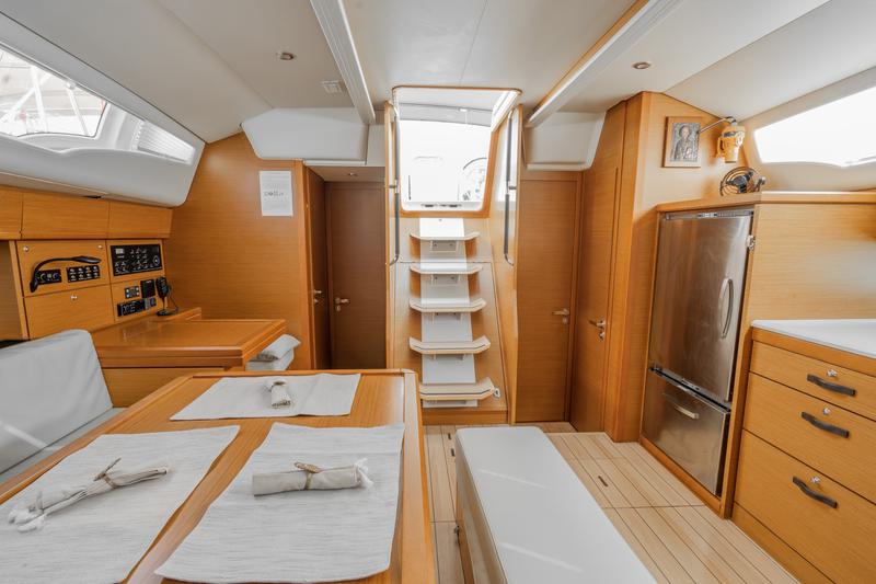 Book yachts online - sailboat - Jeanneau 54 - ath5404 - rent