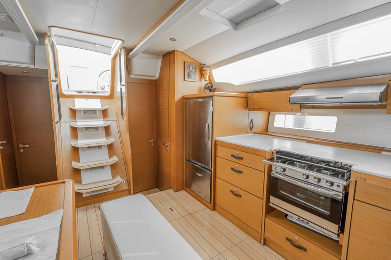 Book yachts online - sailboat - Jeanneau 54 - ath5404 - rent