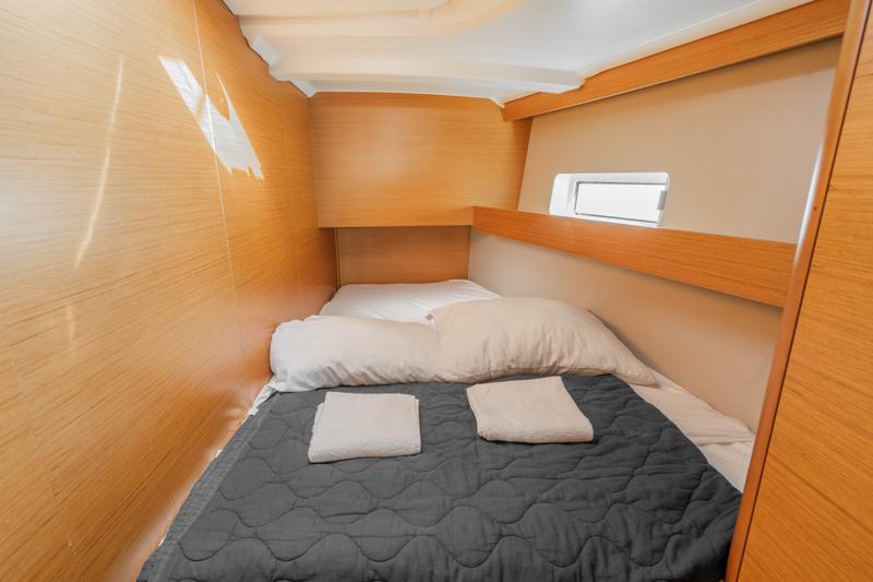 Book yachts online - sailboat - Sun Odyssey 490 - SEA SAFARI - rent