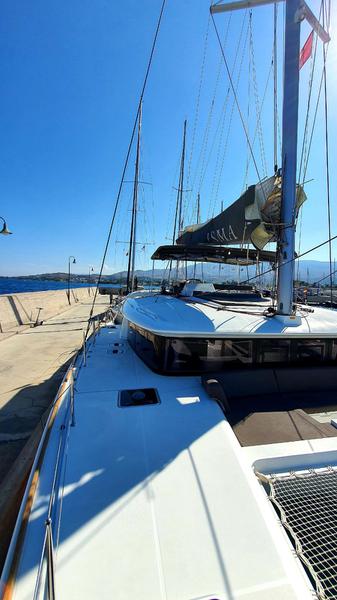 Book yachts online - catamaran - Lagoon 450F - ISMA - rent