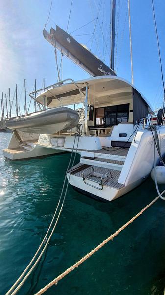 Book yachts online - catamaran - Lagoon 42 (4 dbl / 1 single ) - SWEET NAYA - rent