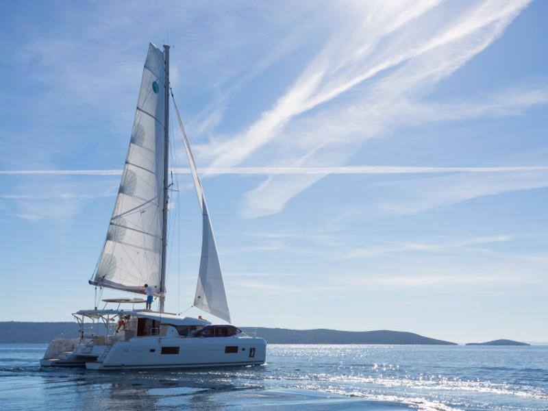 Book yachts online - catamaran - Lagoon 42 - GINGER 1  - rent